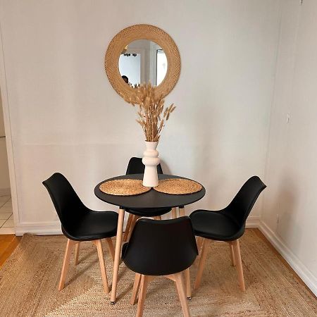 Chic Apartment On The Famous Shopping Rue Du Faubourg Saint-Honore Street Paris Ngoại thất bức ảnh